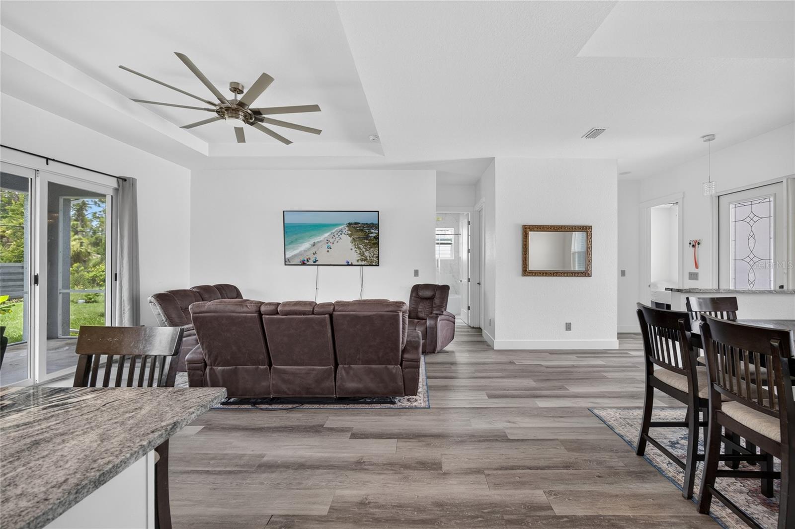 1264 S SALFORD BLVD — photo 7