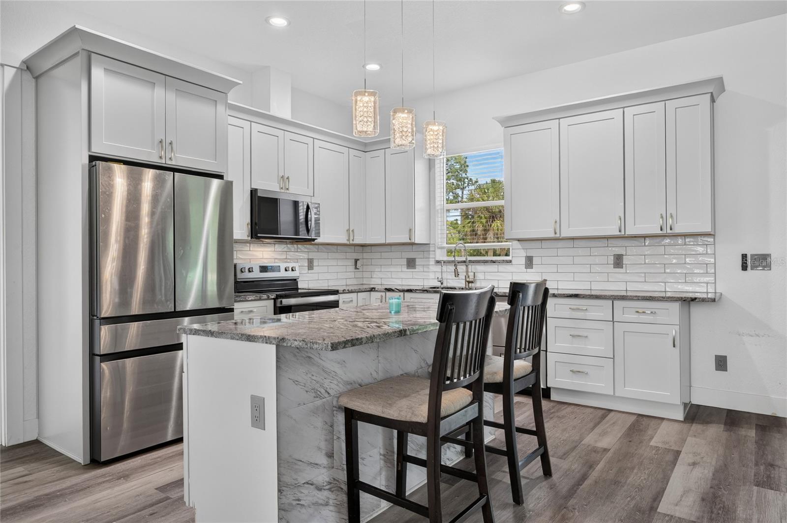 1264 S SALFORD BLVD — photo 13