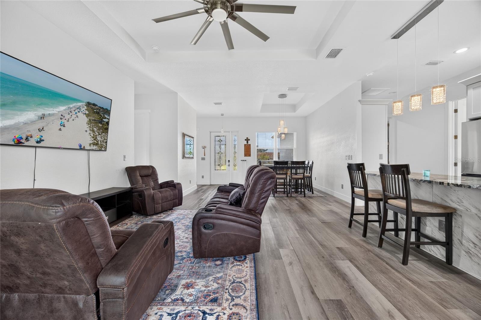 1264 S SALFORD BLVD — photo 9