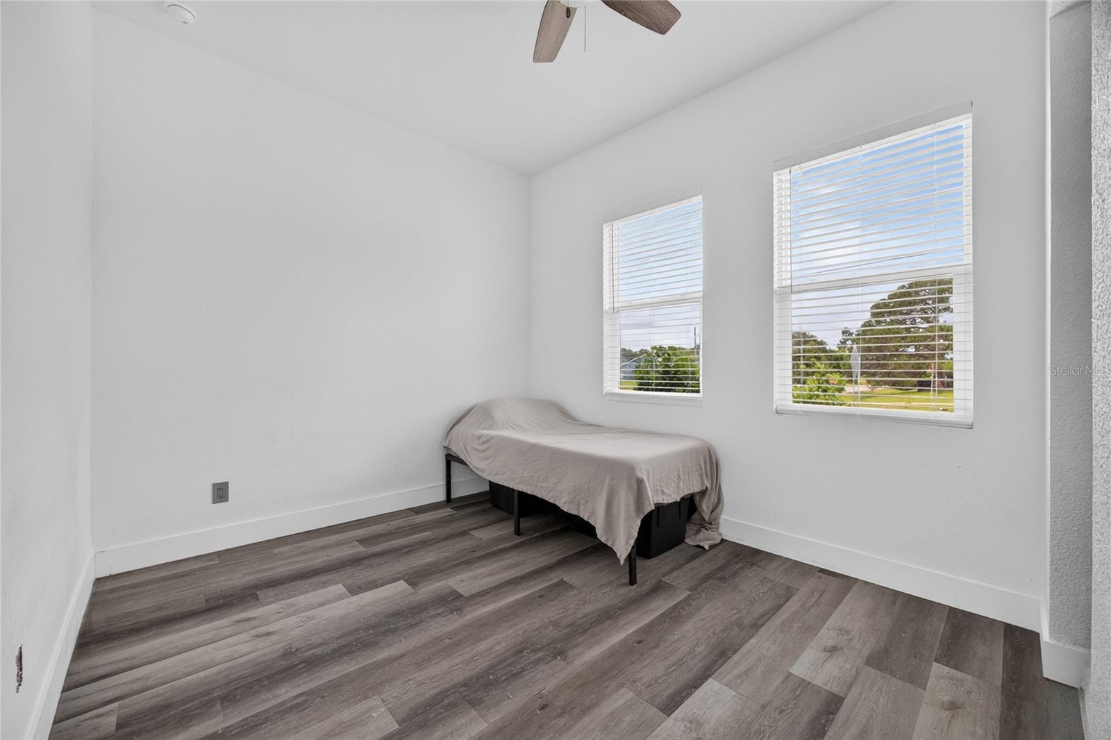 1264 S SALFORD BLVD — photo 23