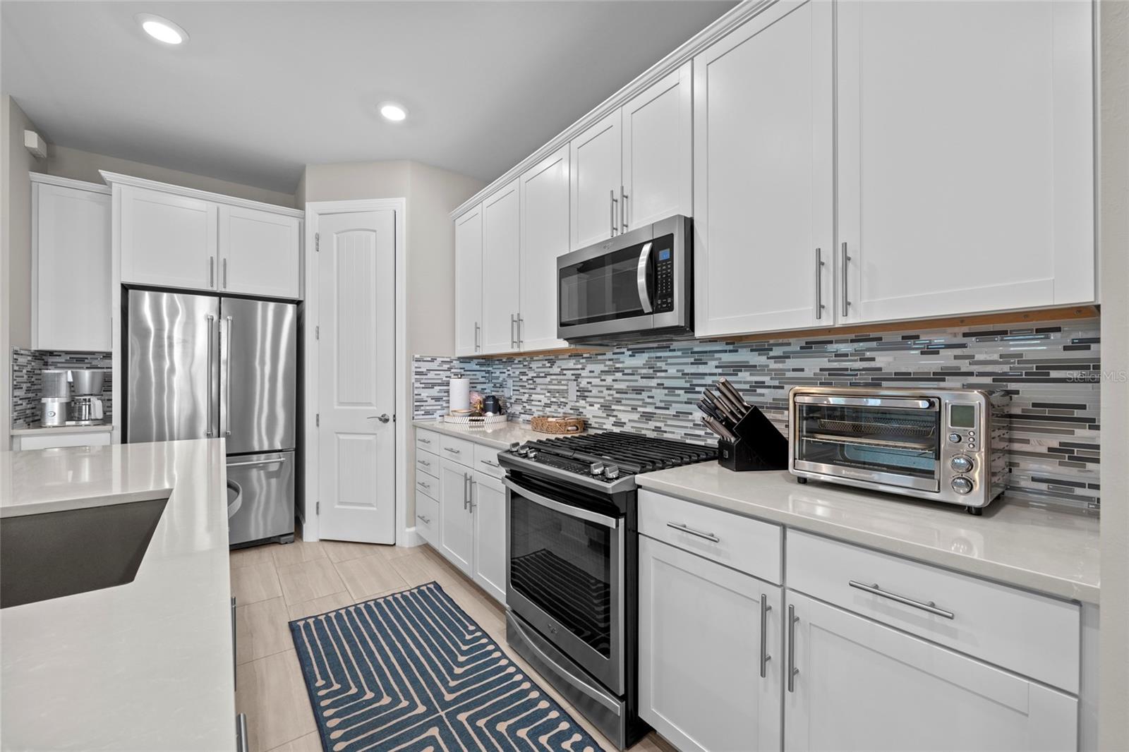 12217 CRANSTON WAY — photo 9