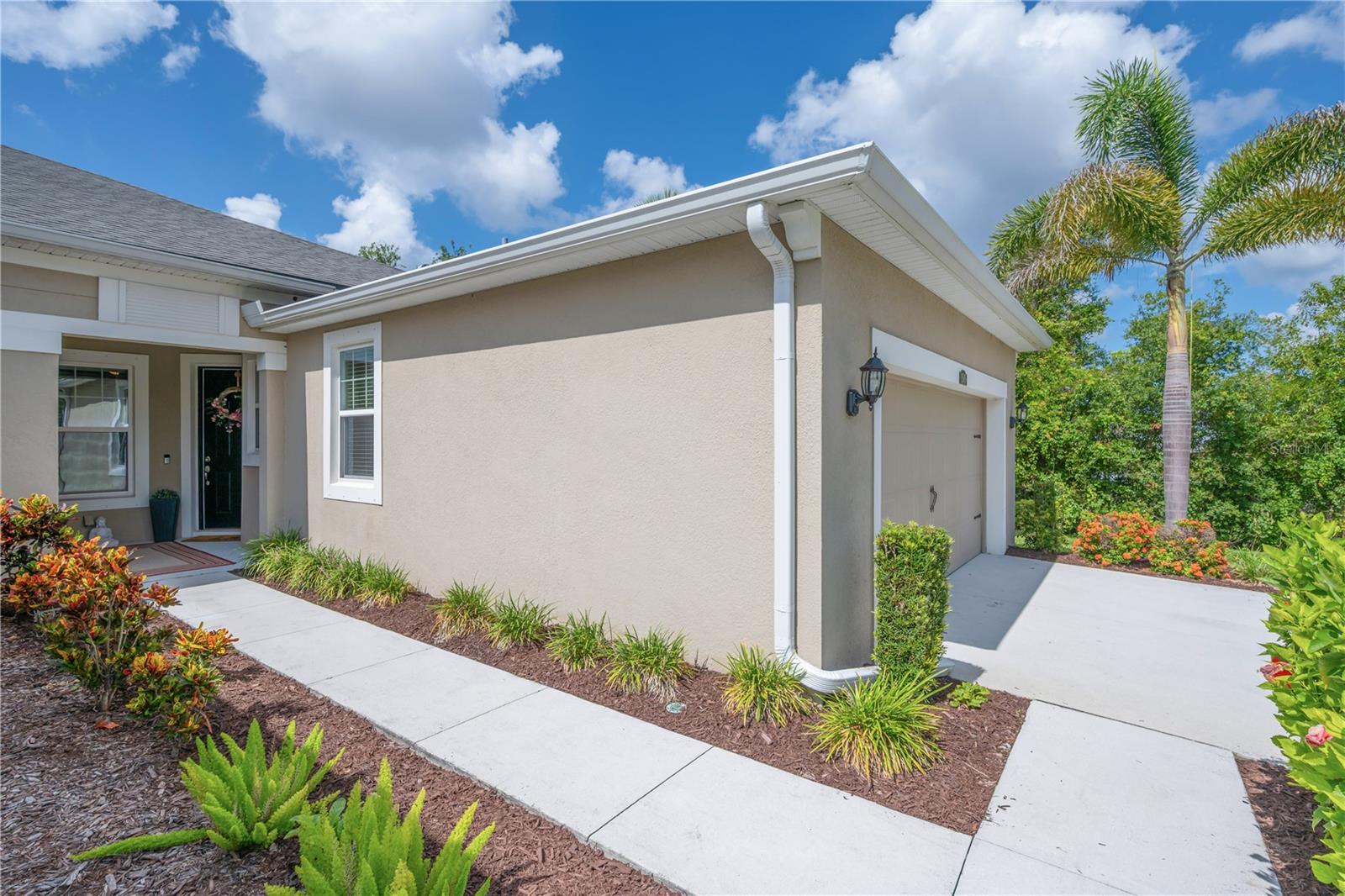 11505 CAMBIUM CROWN DR — photo 2