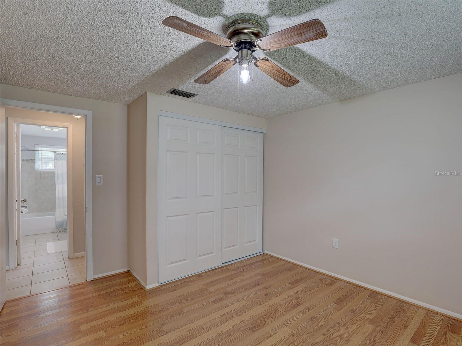 13102 GIBSON LN — photo 24