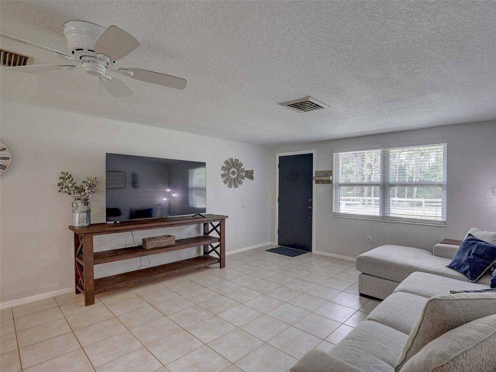13102 GIBSON LN — photo 10