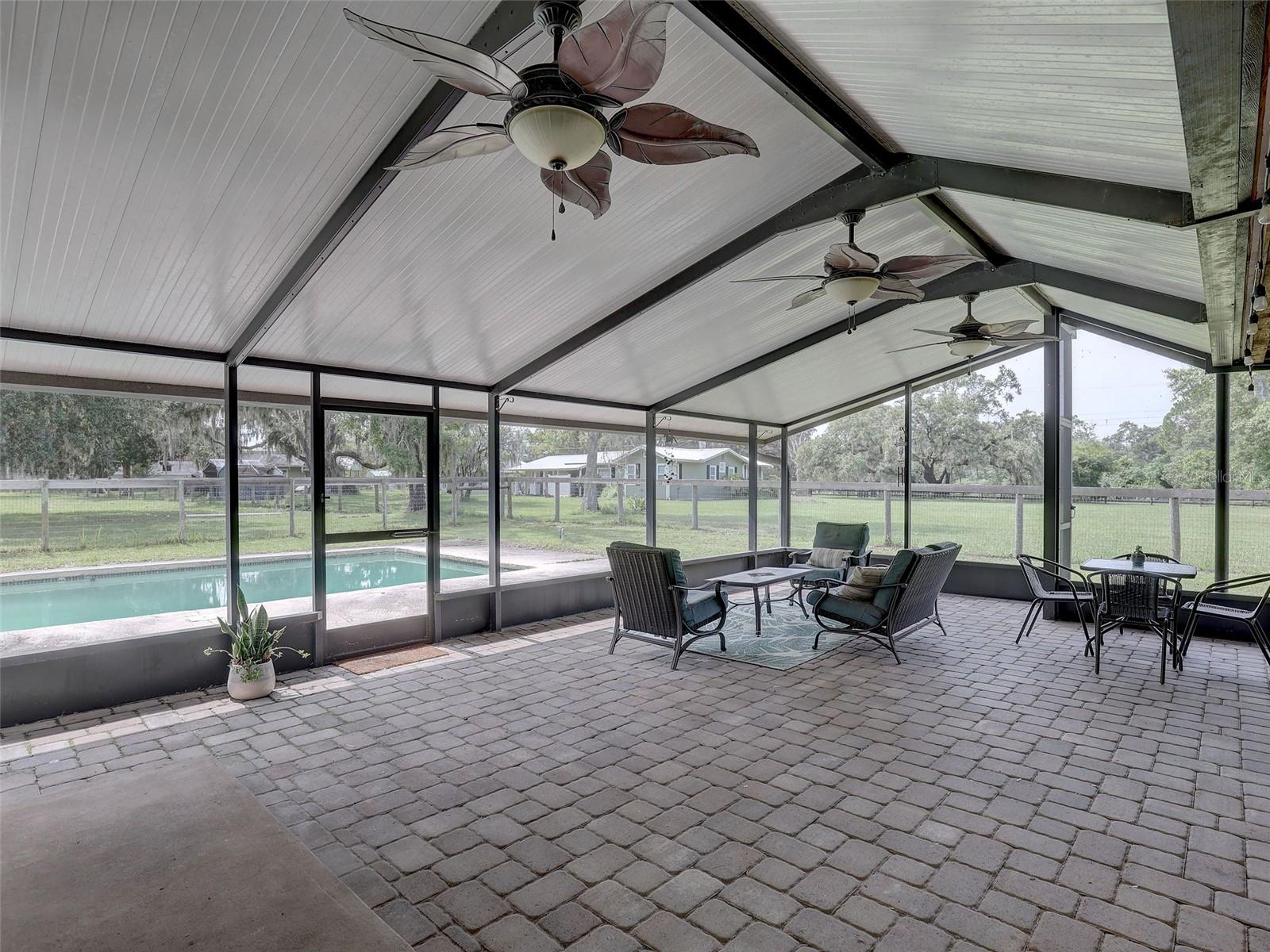 13102 GIBSON LN — photo 32