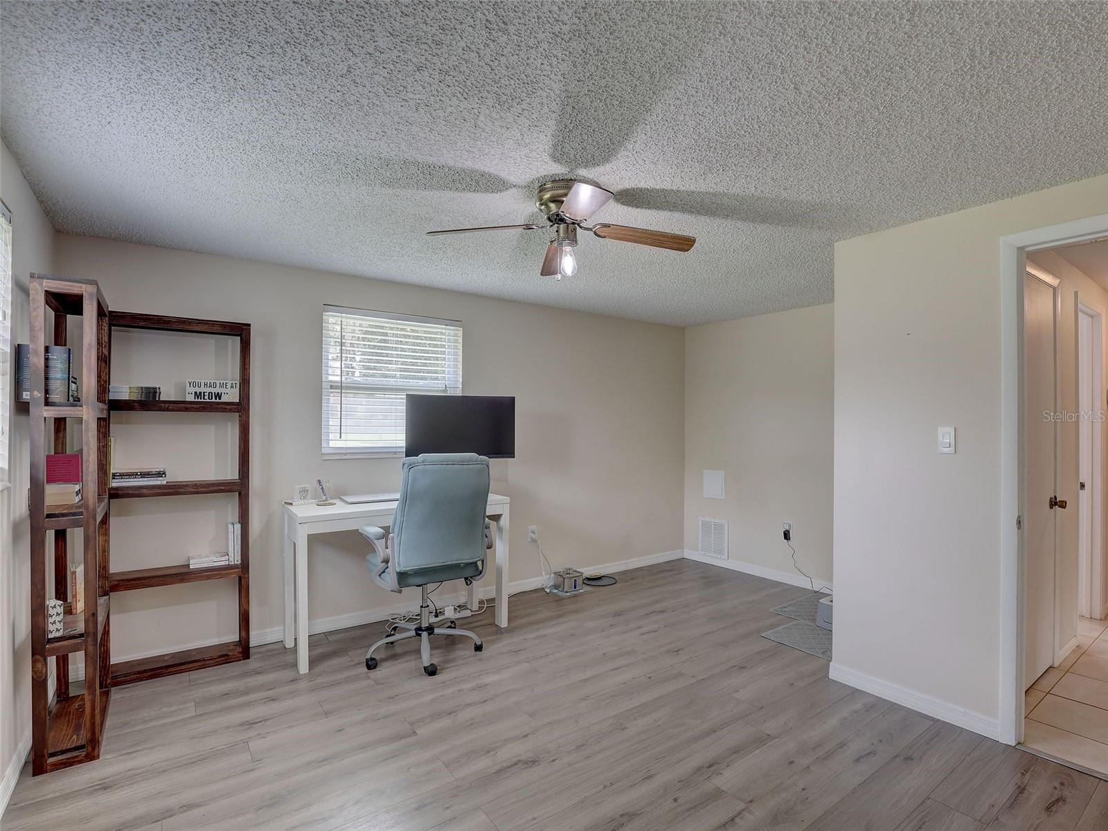 13102 GIBSON LN — photo 29