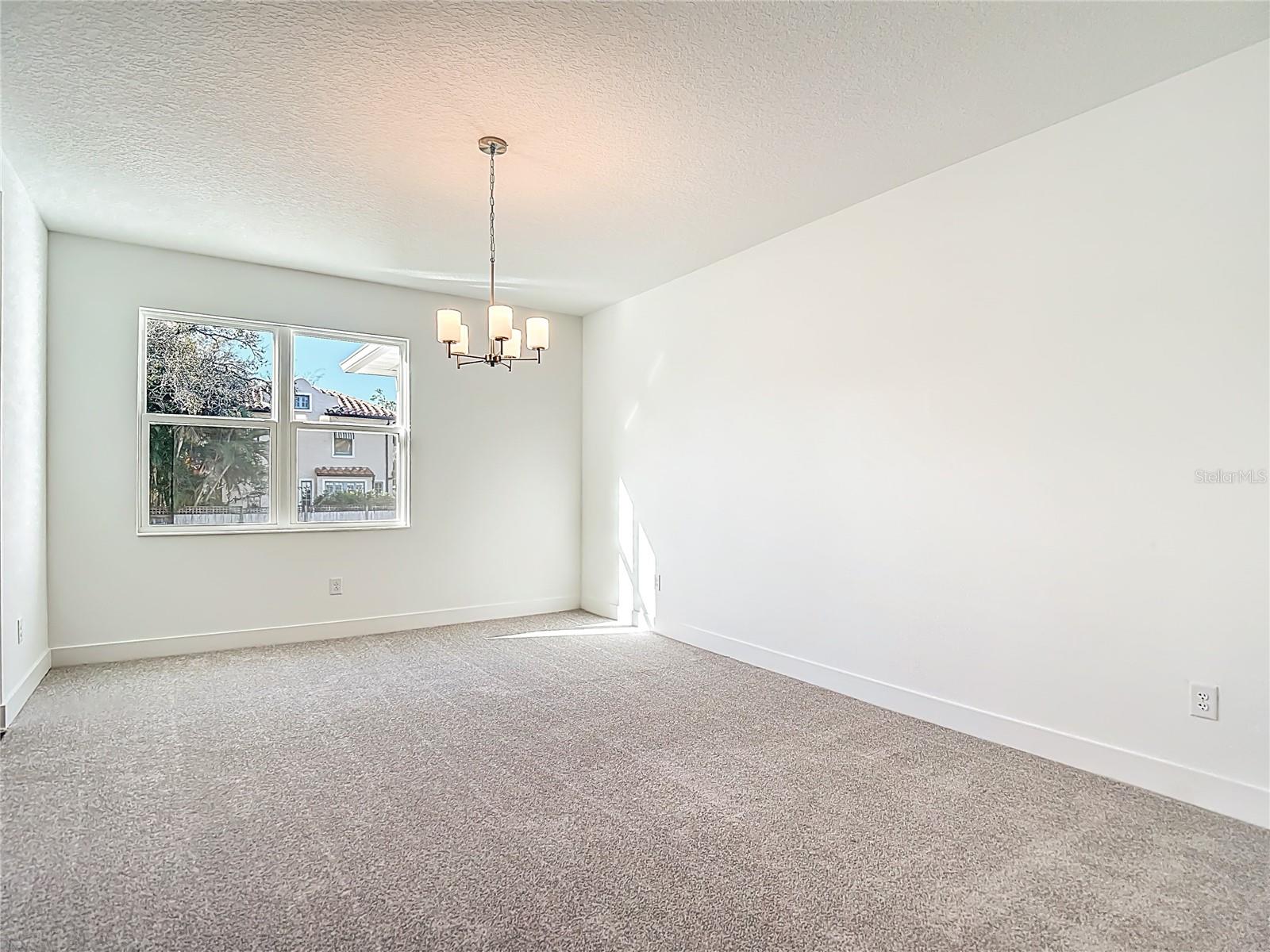 410 S WEST SHORE BLVD — photo 11