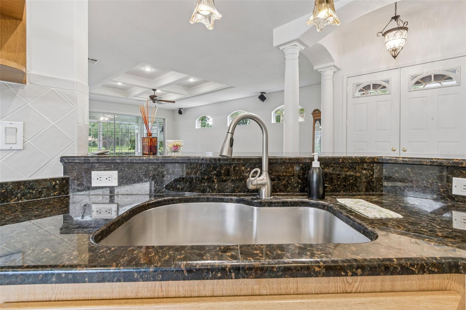 12442 FOREST HIGHLANDS DR — photo 25