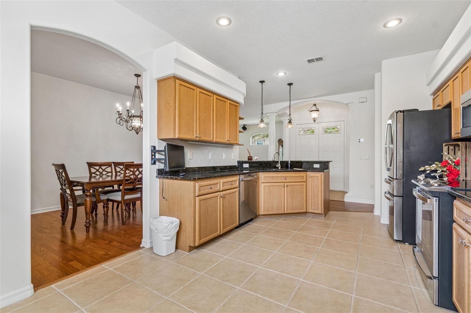 12442 FOREST HIGHLANDS DR — photo 27