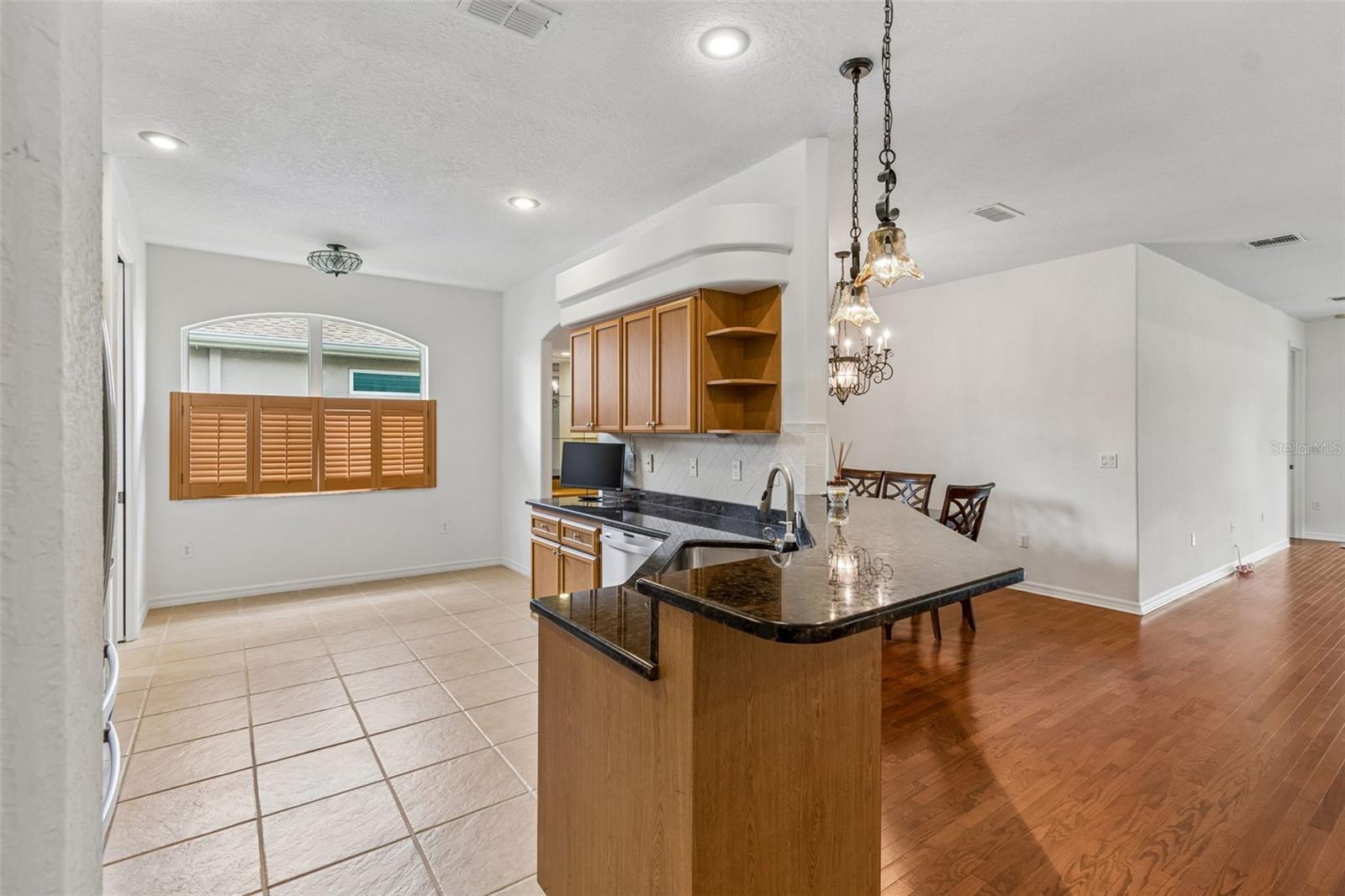 12442 FOREST HIGHLANDS DR — photo 21
