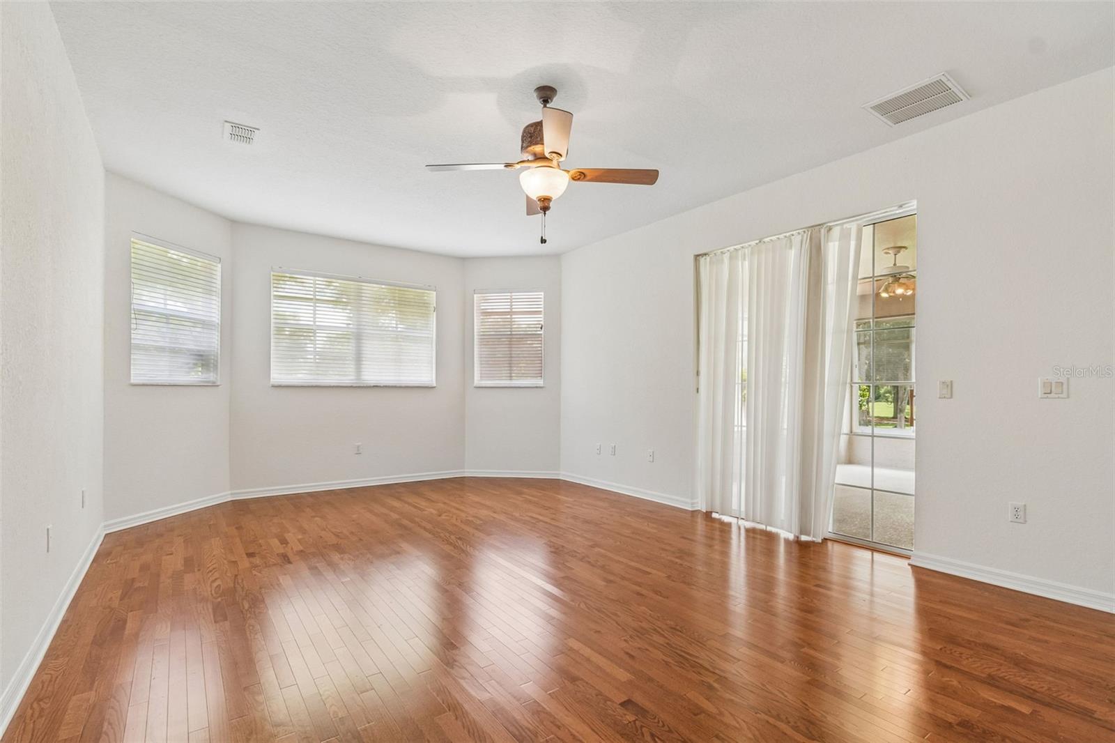 12442 FOREST HIGHLANDS DR — photo 34