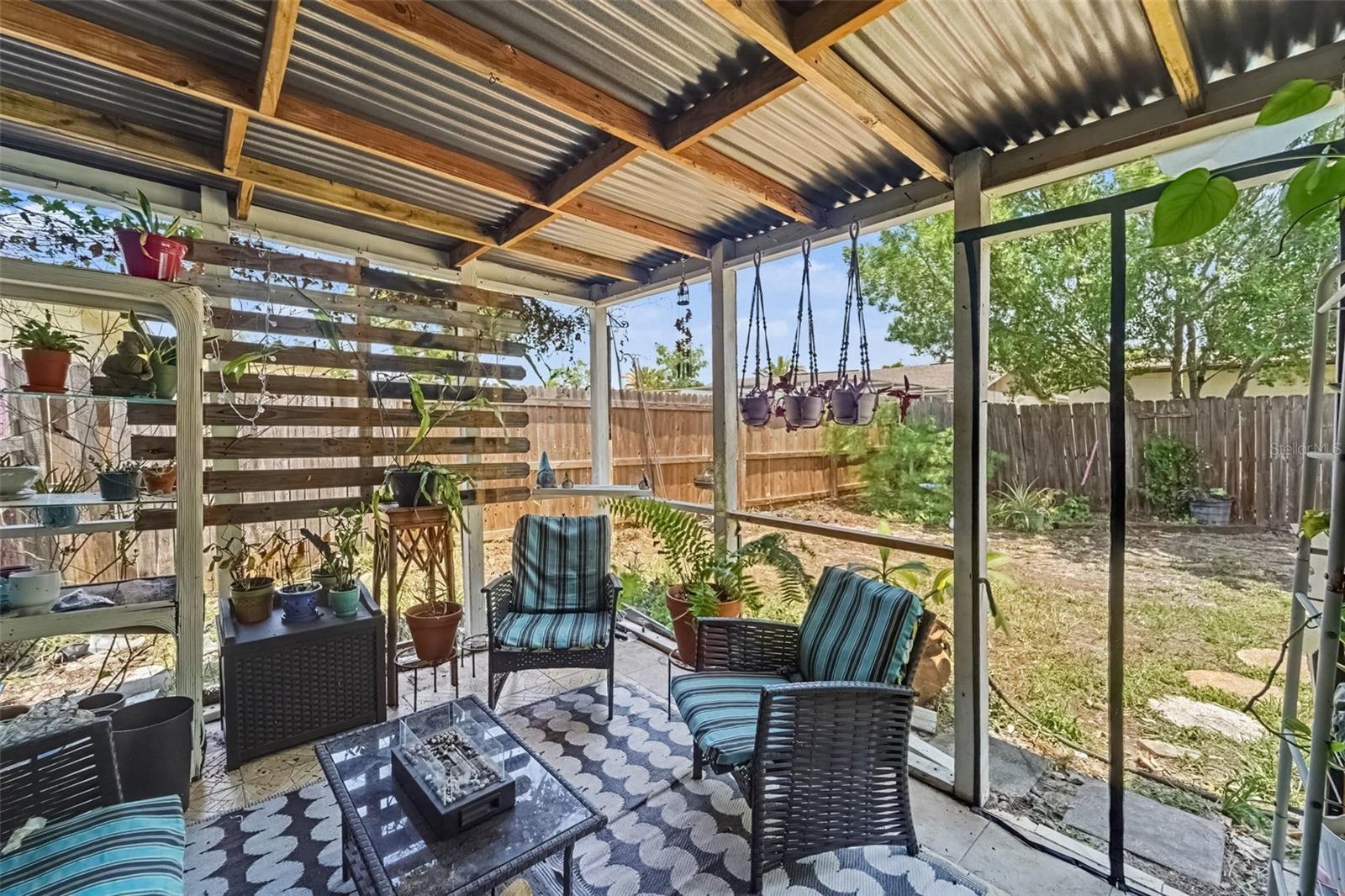 8143 HIXTON DR — photo 11