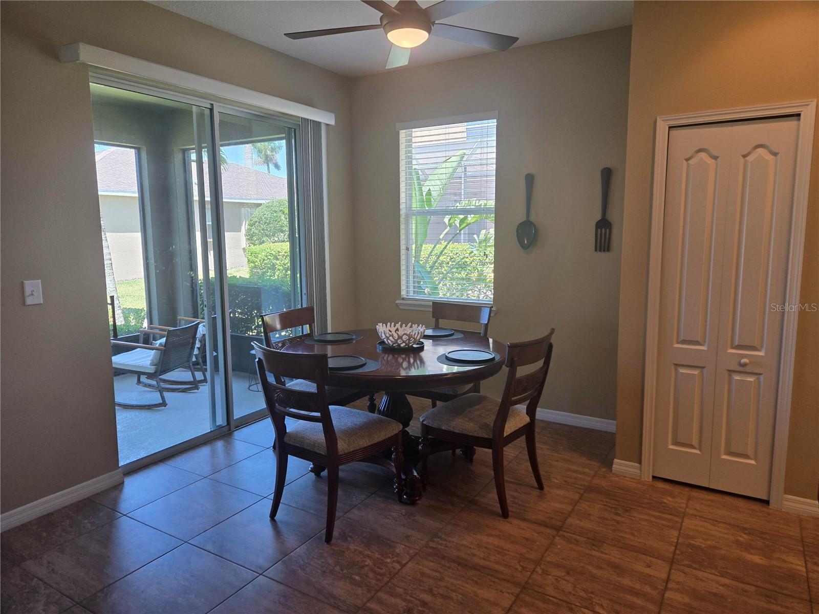 8451 KARPEAL DR — photo 7