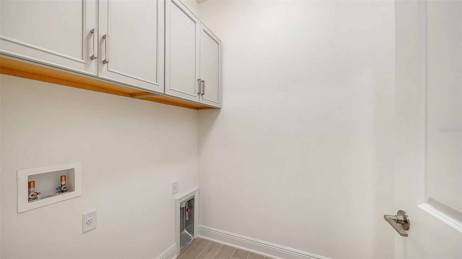 280 ALTAMURA CIR — photo 33