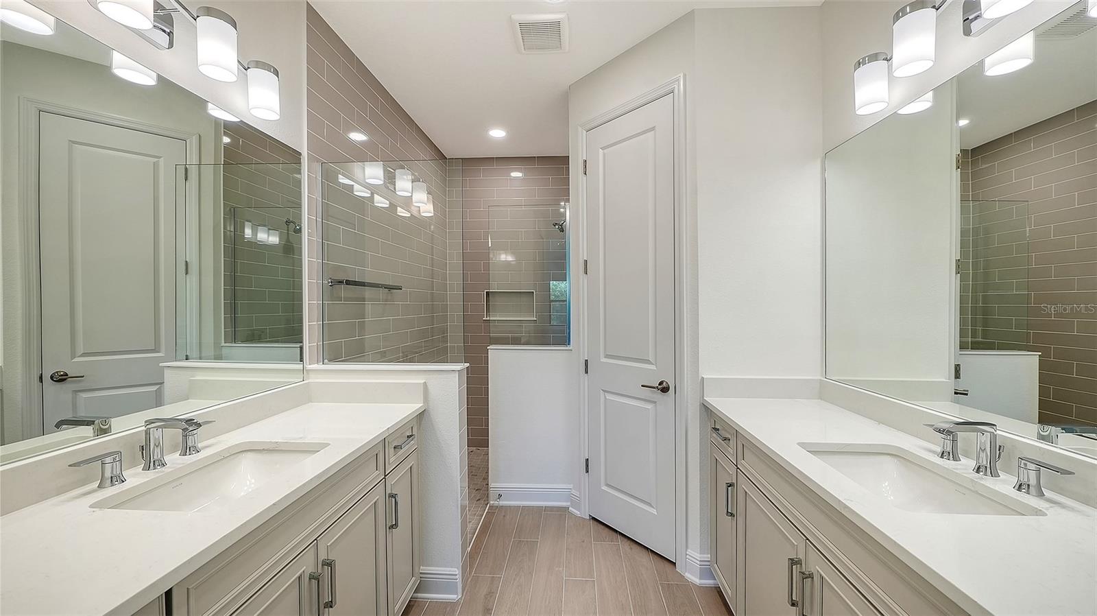 280 ALTAMURA CIR — photo 23