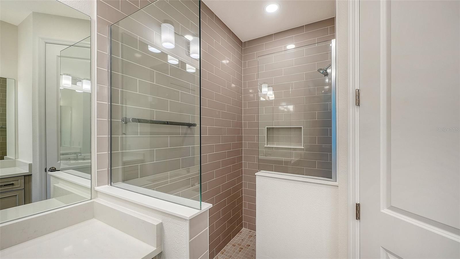 280 ALTAMURA CIR — photo 25