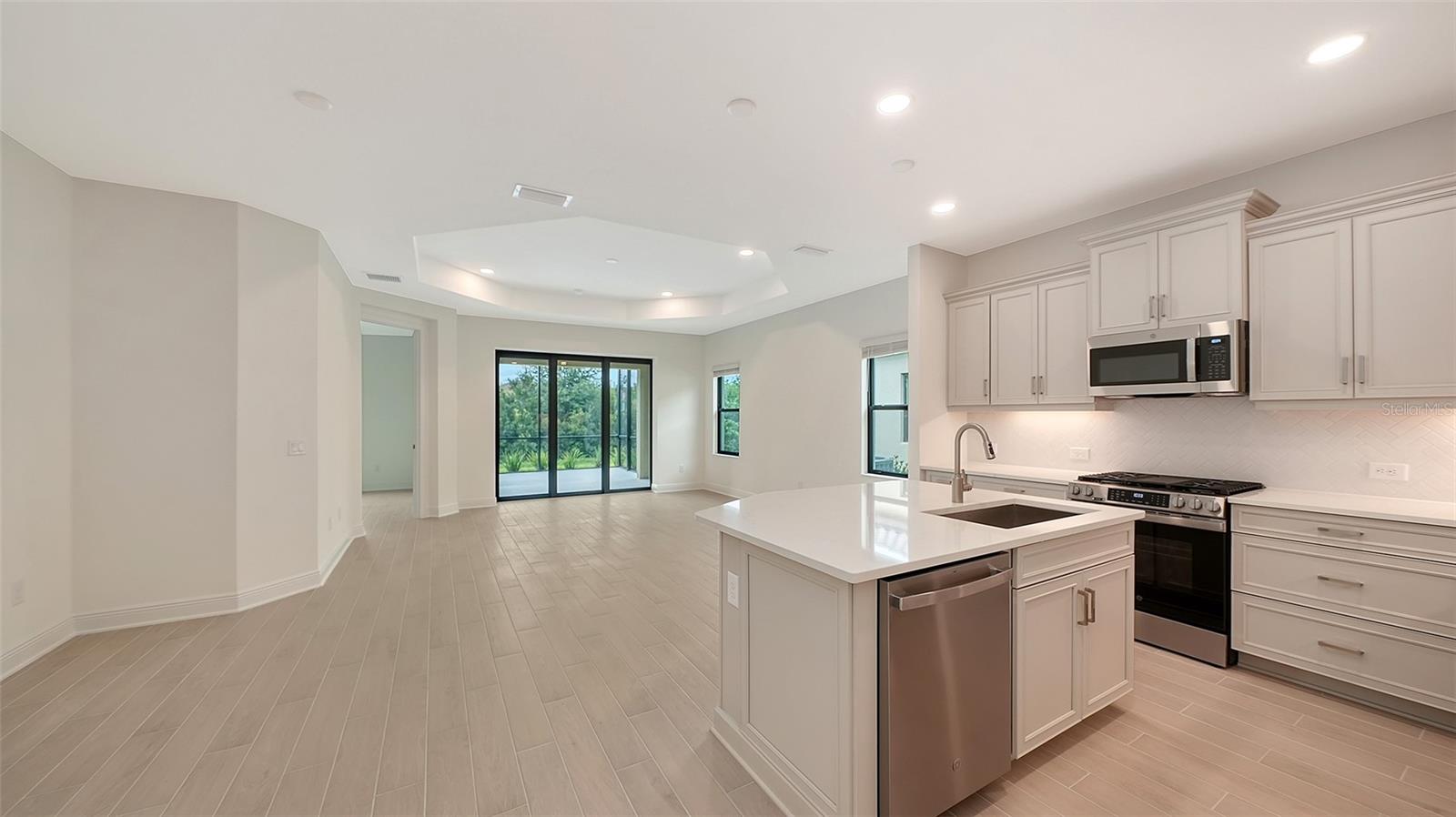 280 ALTAMURA CIR — photo 6
