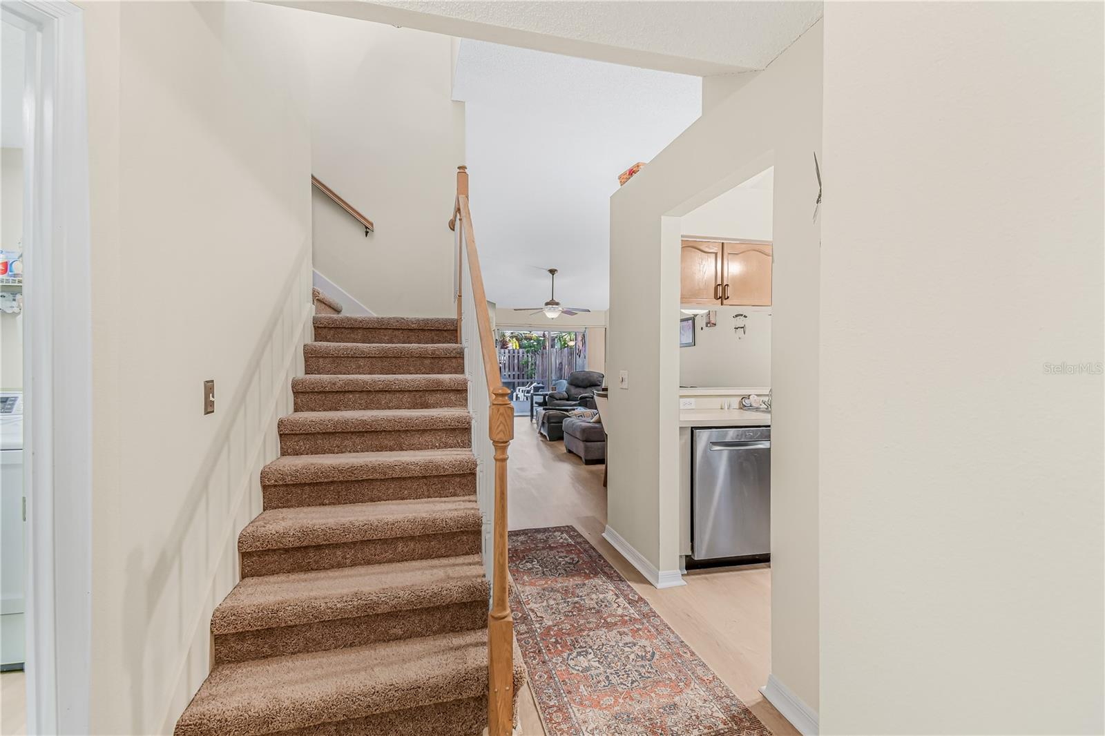 2586 PINE COVE LN — photo 9