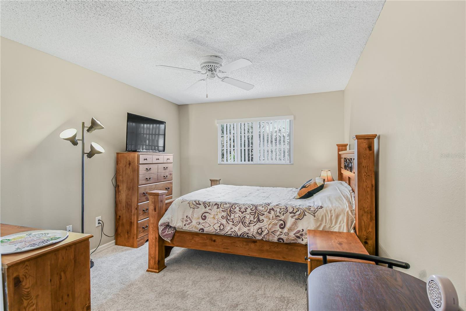 2586 PINE COVE LN — photo 23