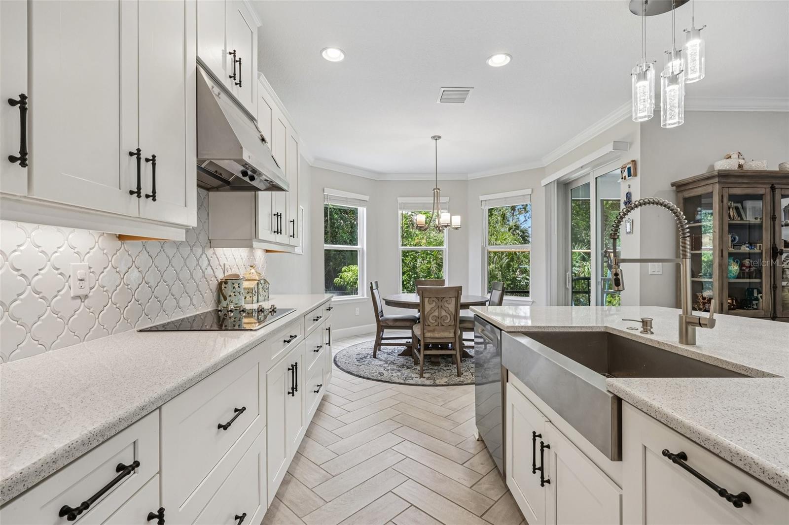 9085 SPRUCE CREEK CIR — photo 14