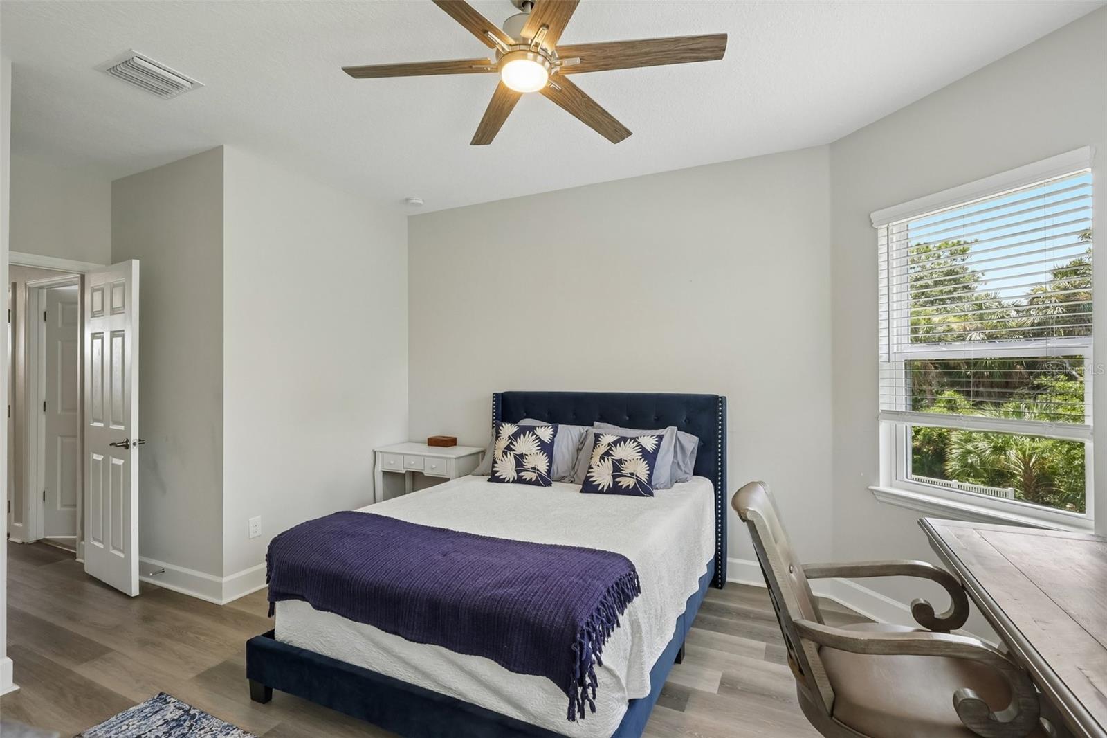 9085 SPRUCE CREEK CIR — photo 26