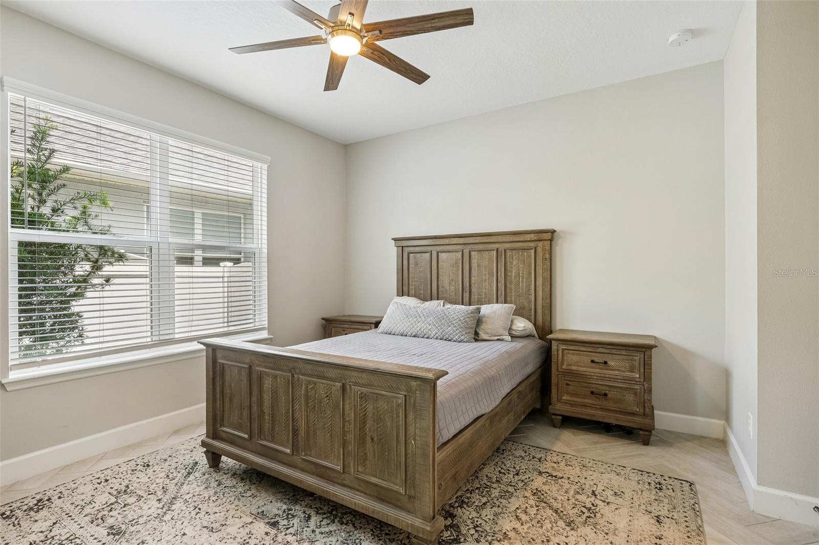 9085 SPRUCE CREEK CIR — photo 17