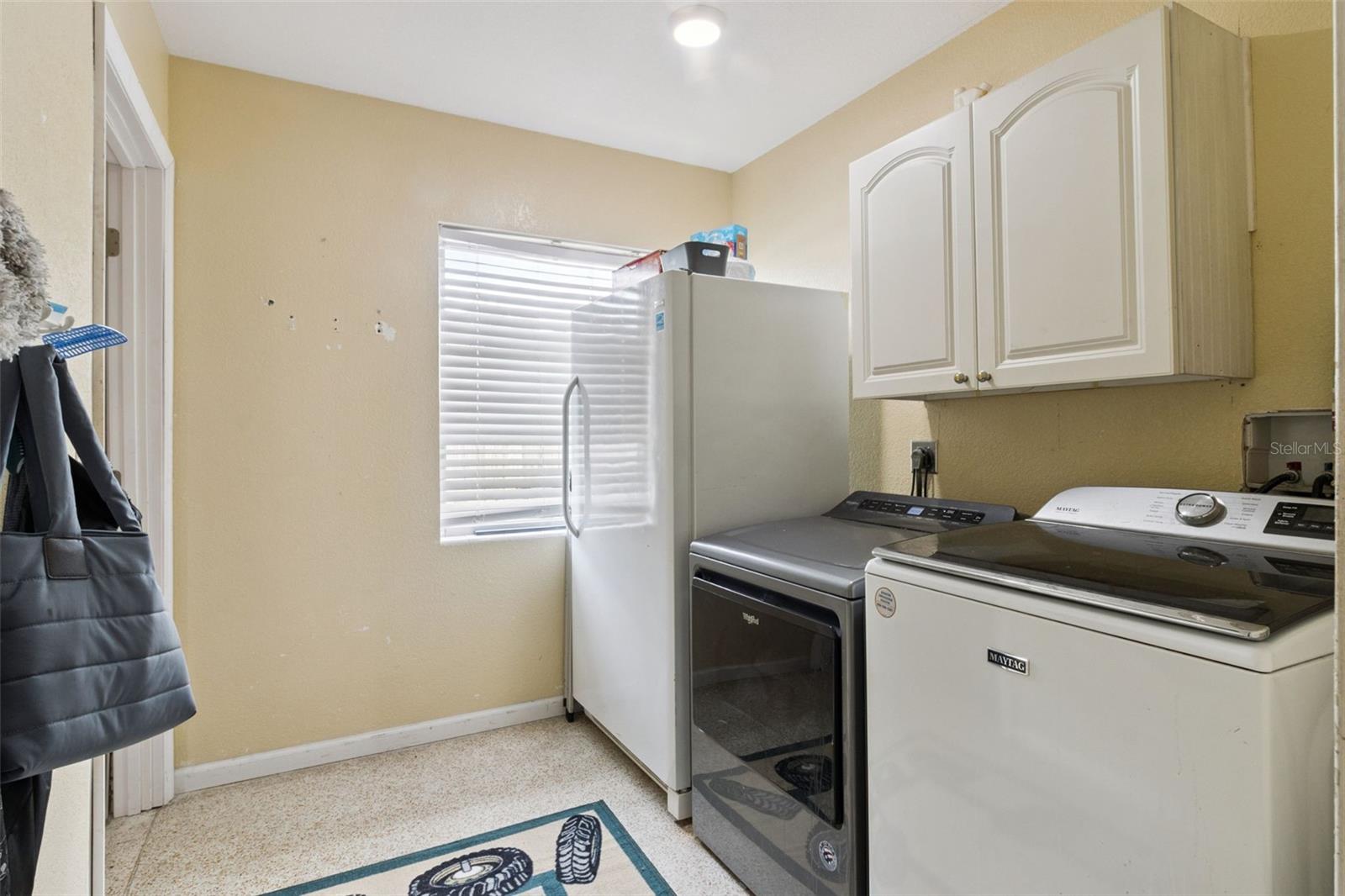 1247 S SAN REMO AVE — photo 22