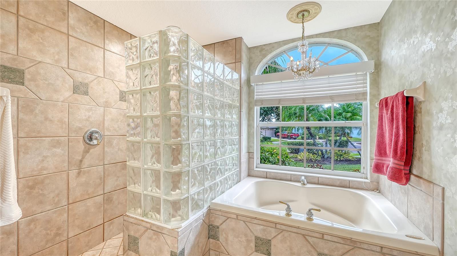 6521 SUNDEW CT — photo 24