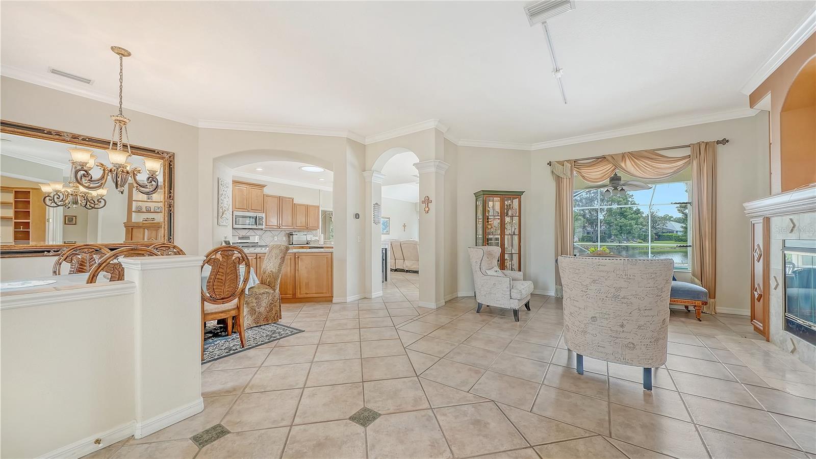 6521 SUNDEW CT — photo 4