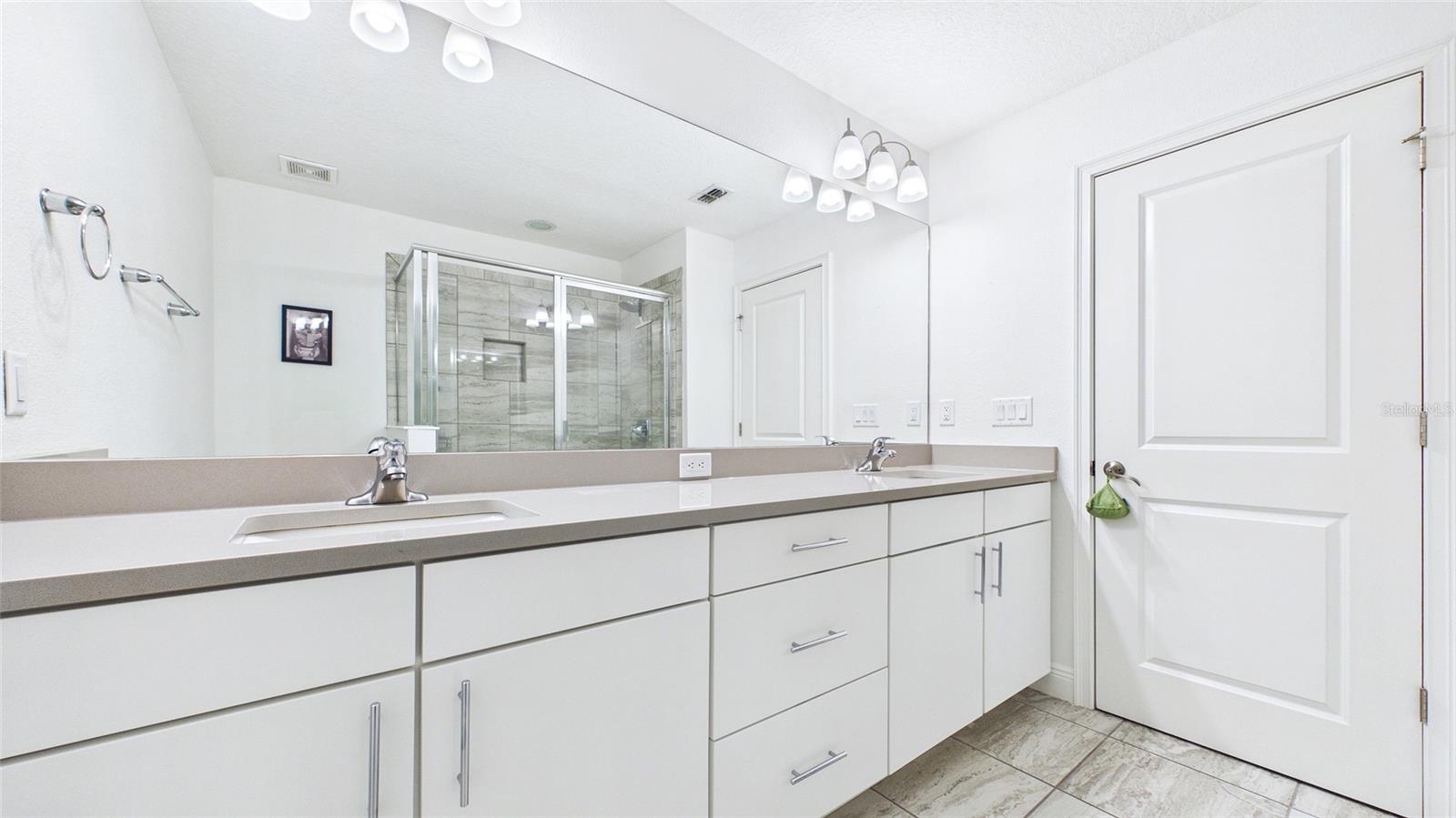 14140 DAMSELFLY DR — photo 29