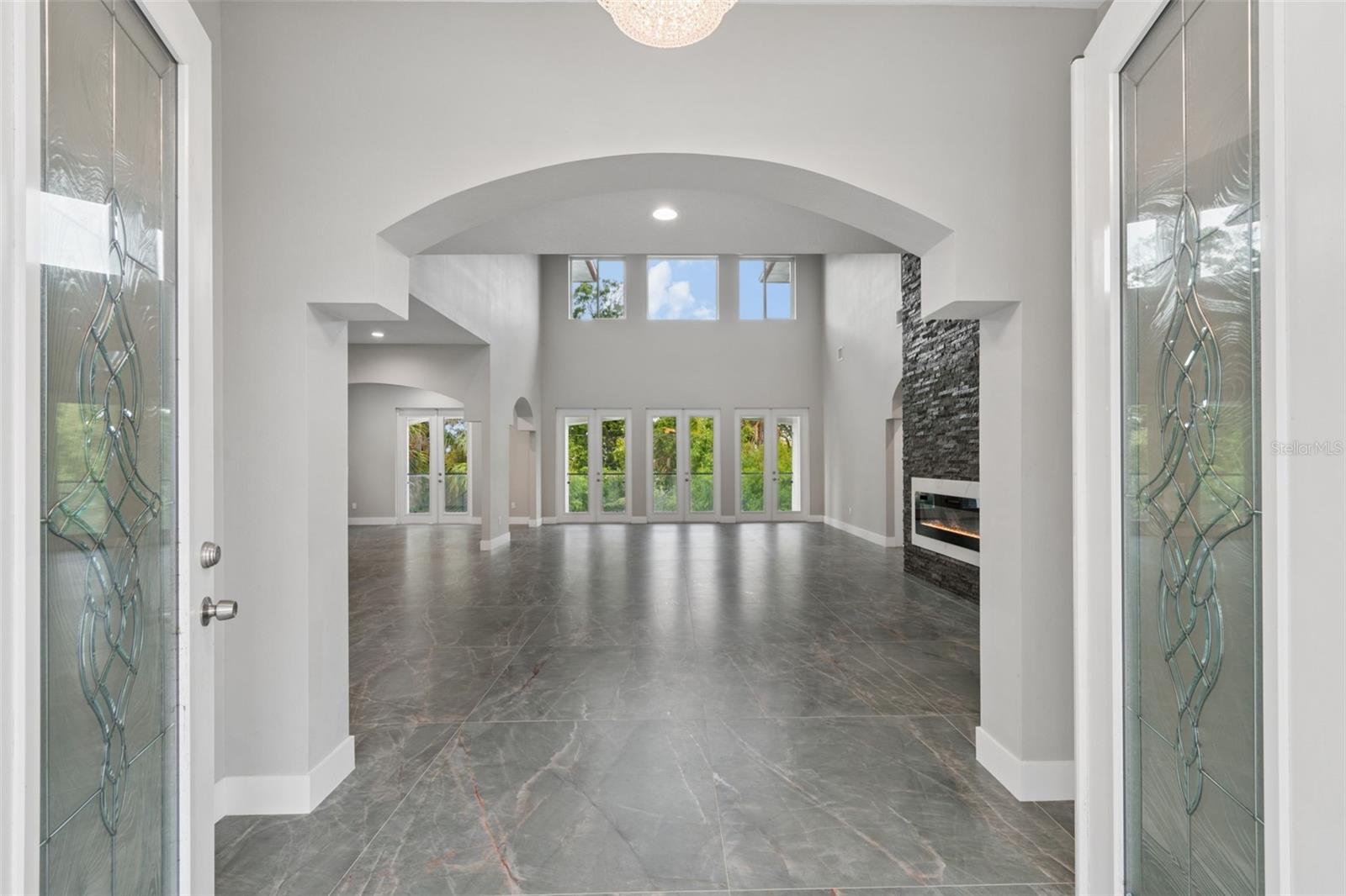 1964 CEDAR DR — photo 8