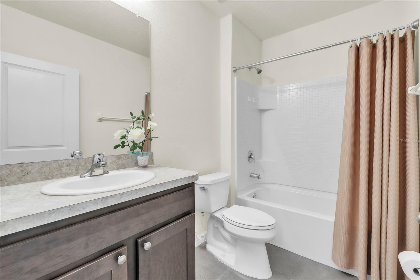 9527 SUNSTONE BLVD — photo 17