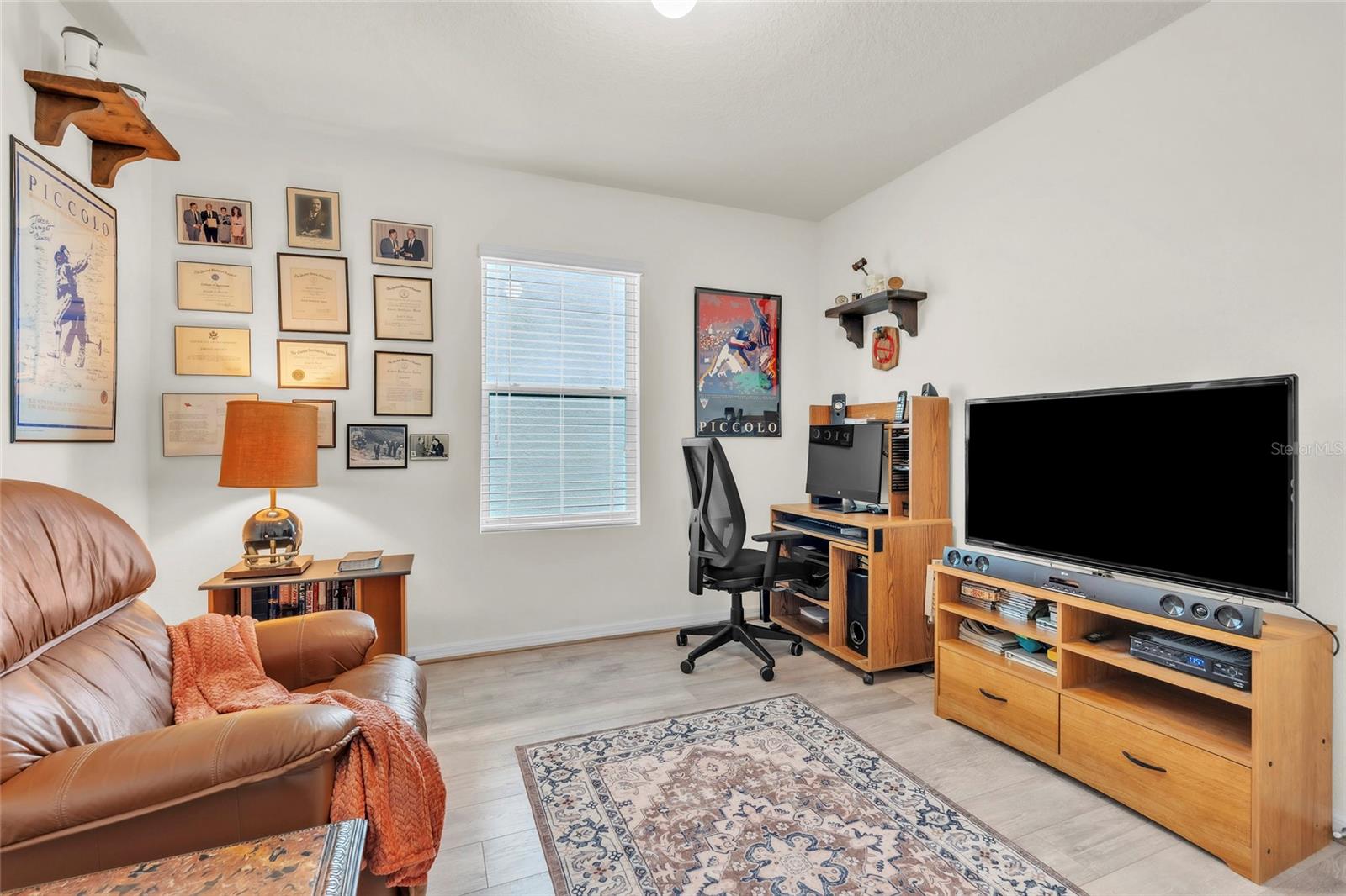 9527 SUNSTONE BLVD — photo 21