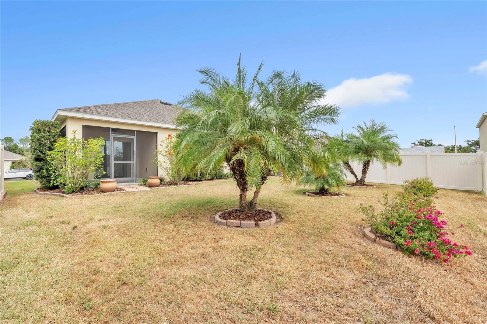 9527 SUNSTONE BLVD — photo 28