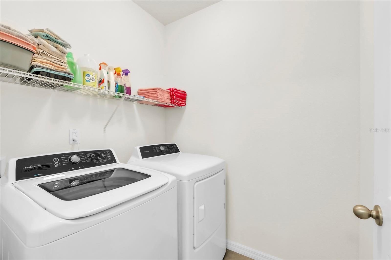 9527 SUNSTONE BLVD — photo 23