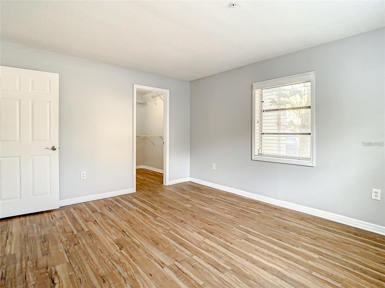 406 S CEDAR AVE #107 — photo 17