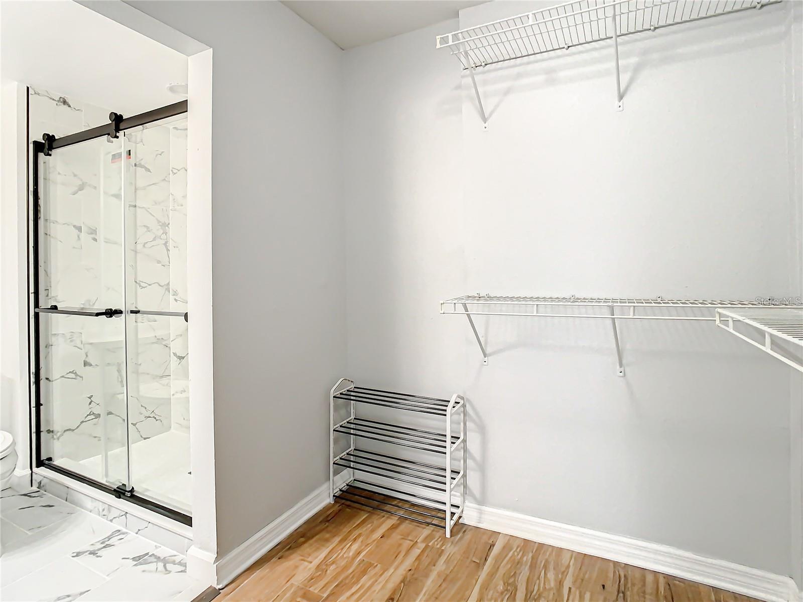 406 S CEDAR AVE #107 — photo 21
