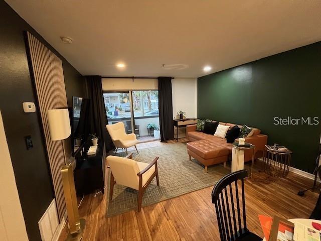 406 S CEDAR AVE #107 — photo 6