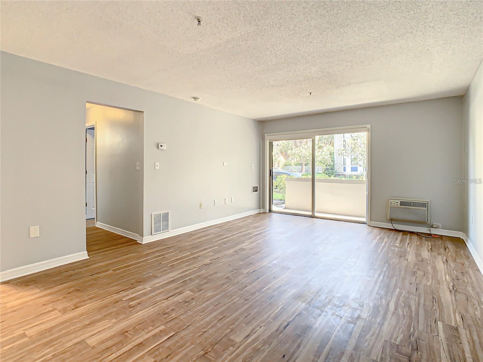 406 S CEDAR AVE #107 — photo 5