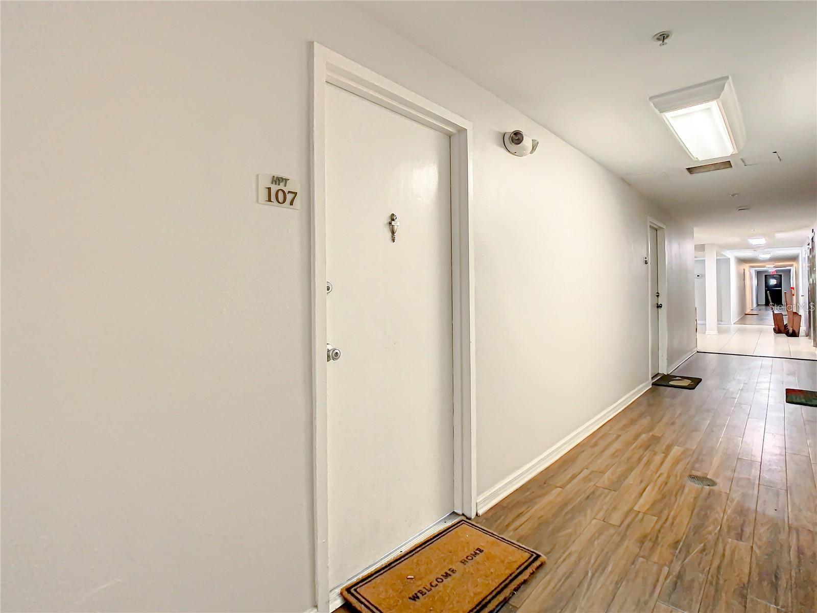 406 S CEDAR AVE #107 — photo 3
