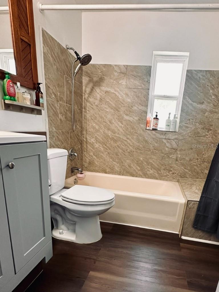 1831 KIM ACRES LN — photo 5