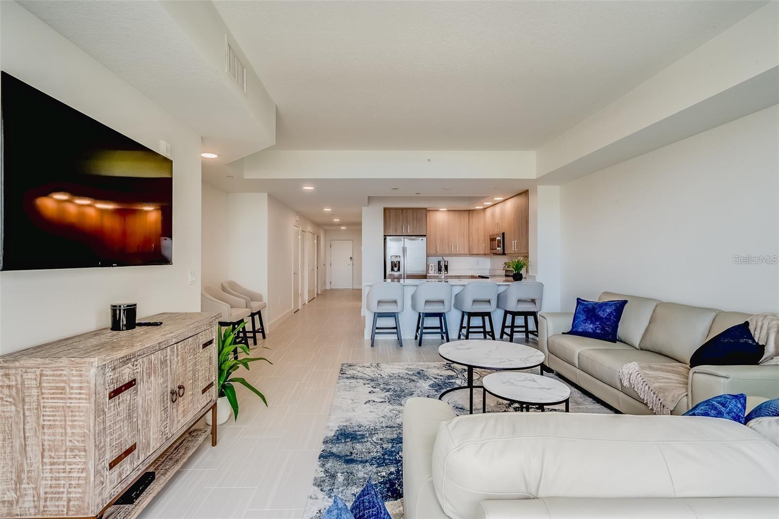 415 ISLAND WAY #311 — photo 3