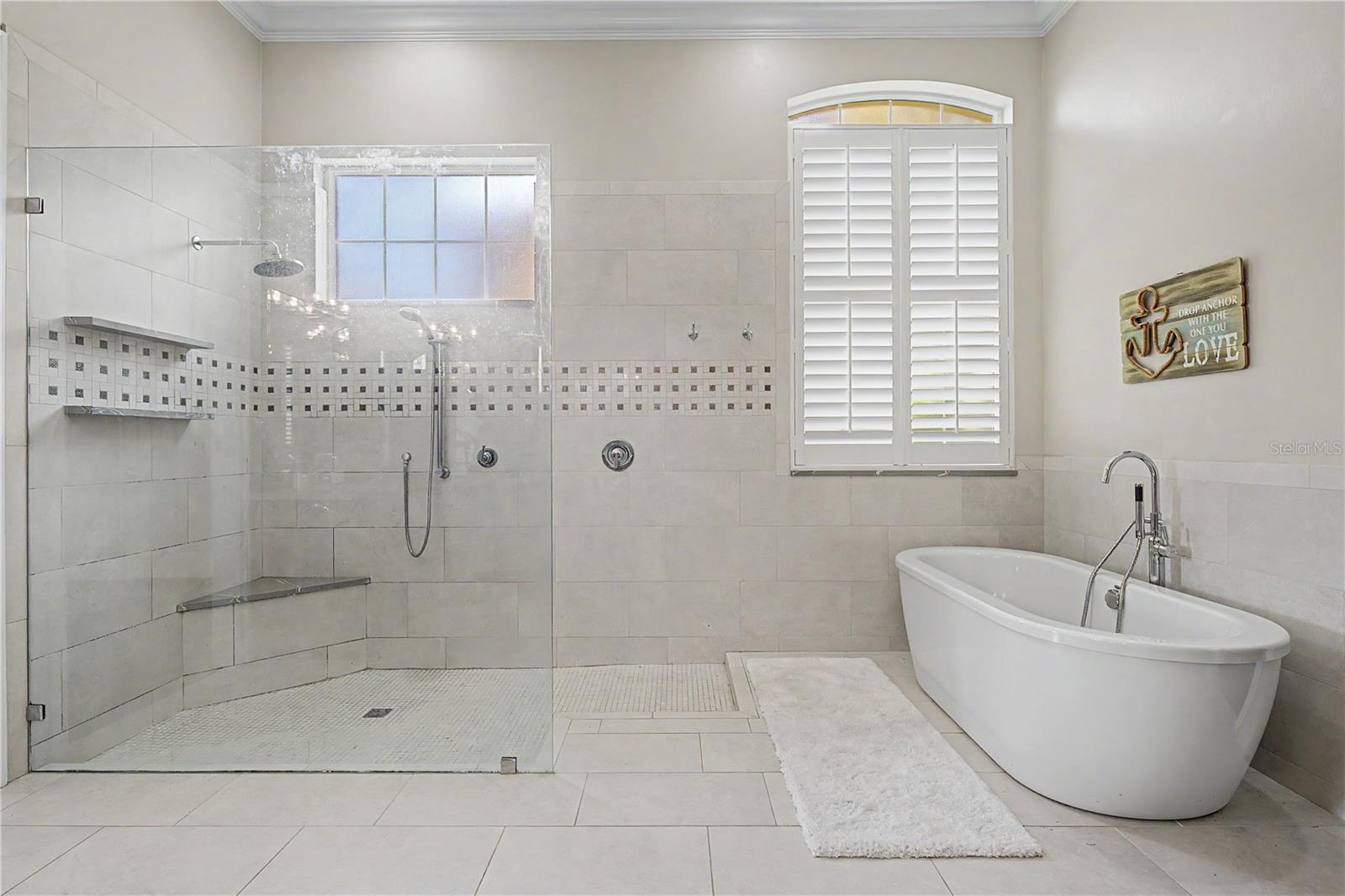 1306 PLAYMOOR DR — photo 33