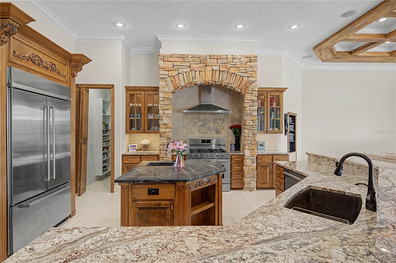 1306 PLAYMOOR DR — photo 15