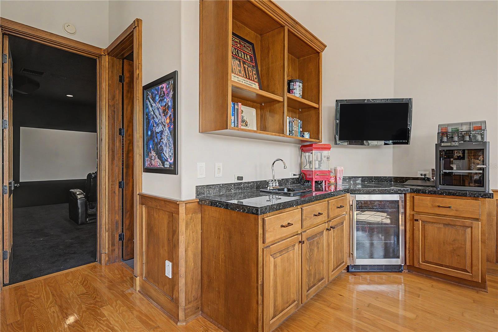 1306 PLAYMOOR DR — photo 40