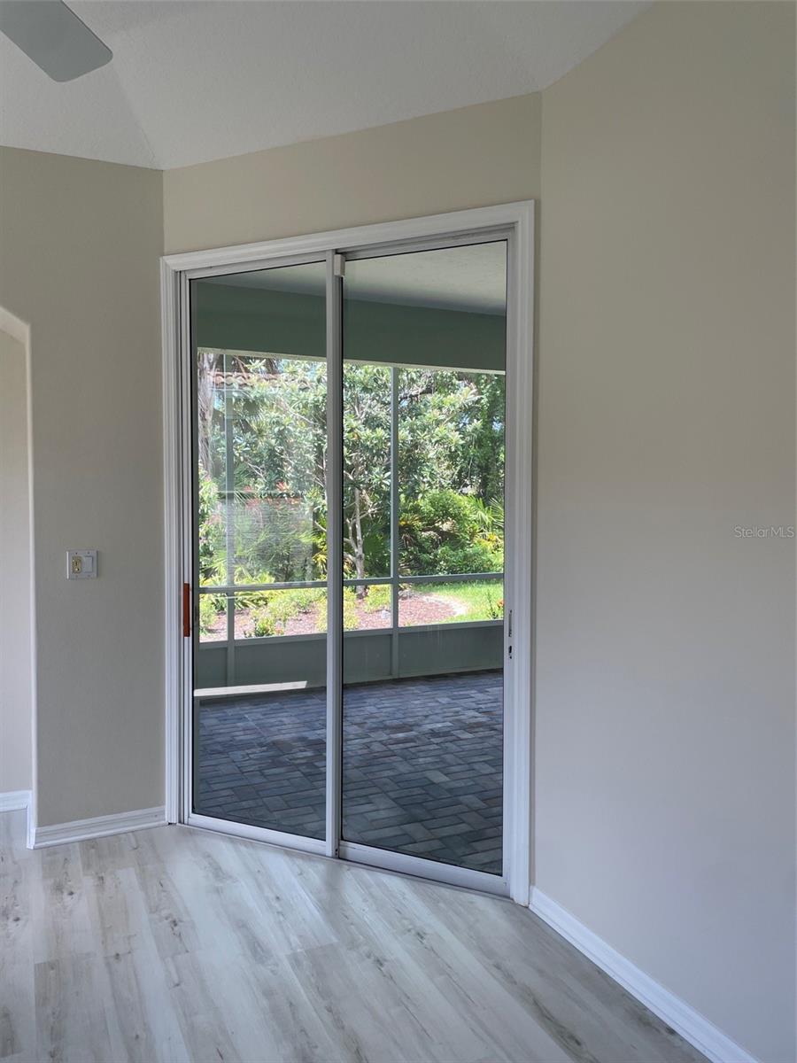 5249 FAR OAK CIR — photo 15