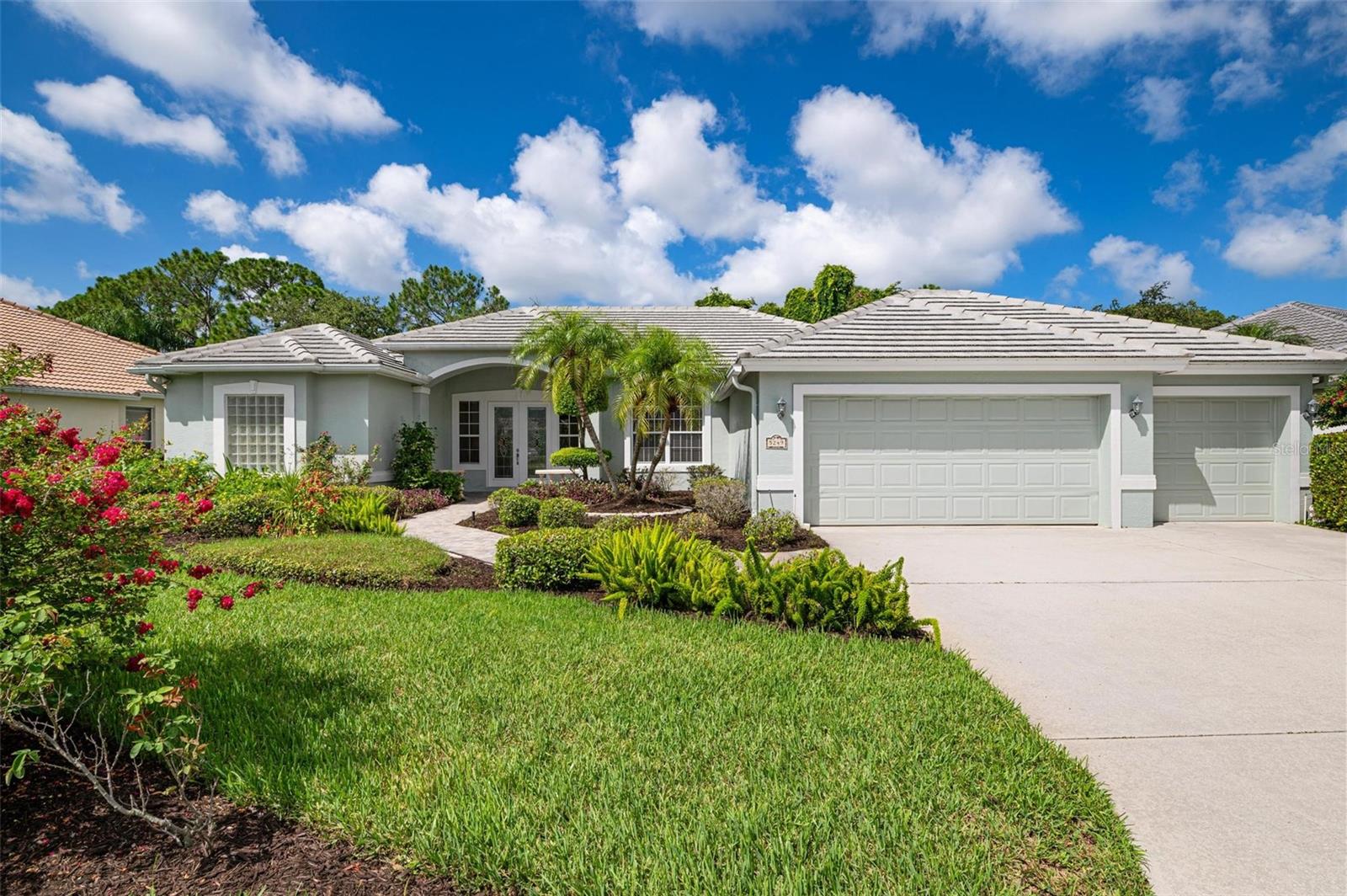 5249 FAR OAK CIR — photo 18