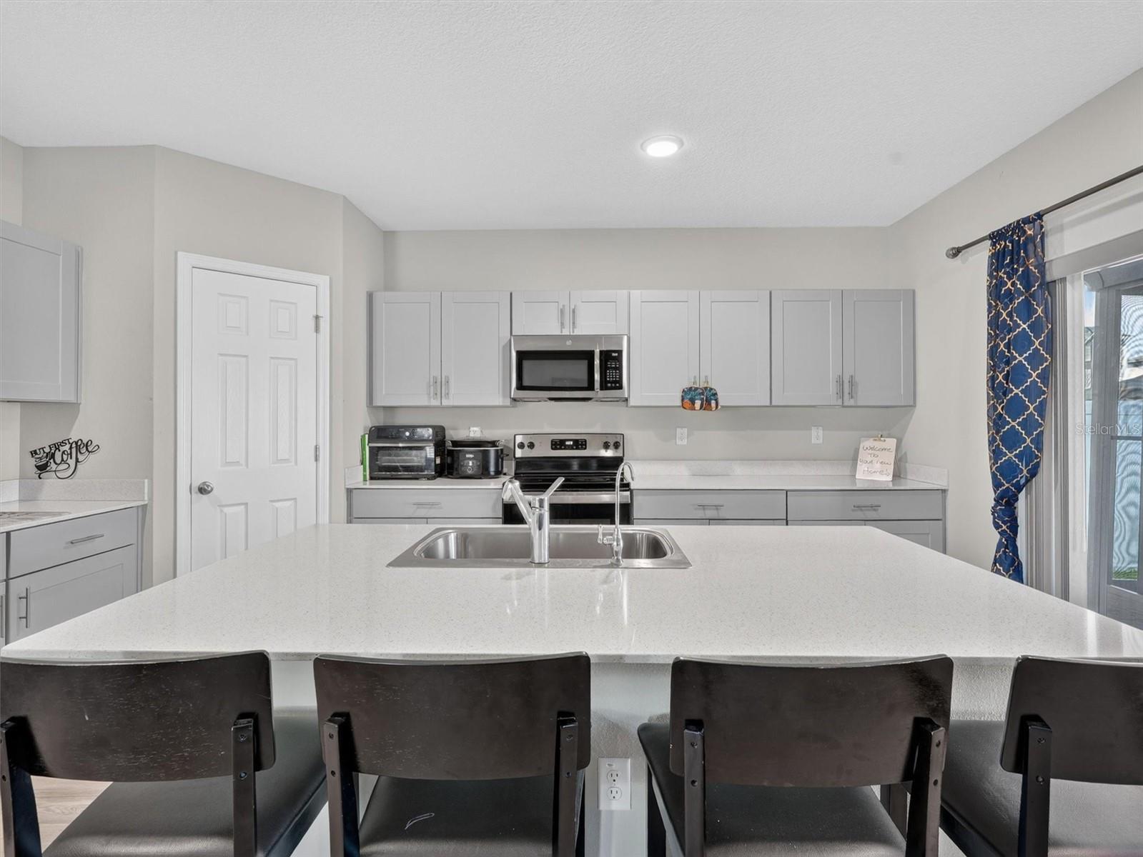 12879 FRENCH MARKET DR — photo 5