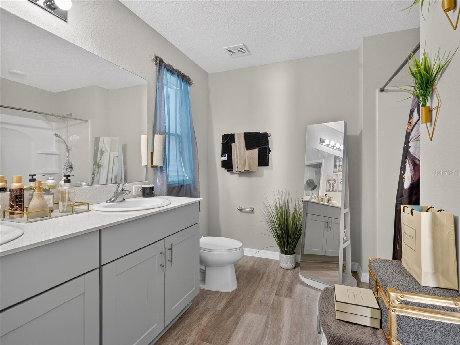 12879 FRENCH MARKET DR — photo 33