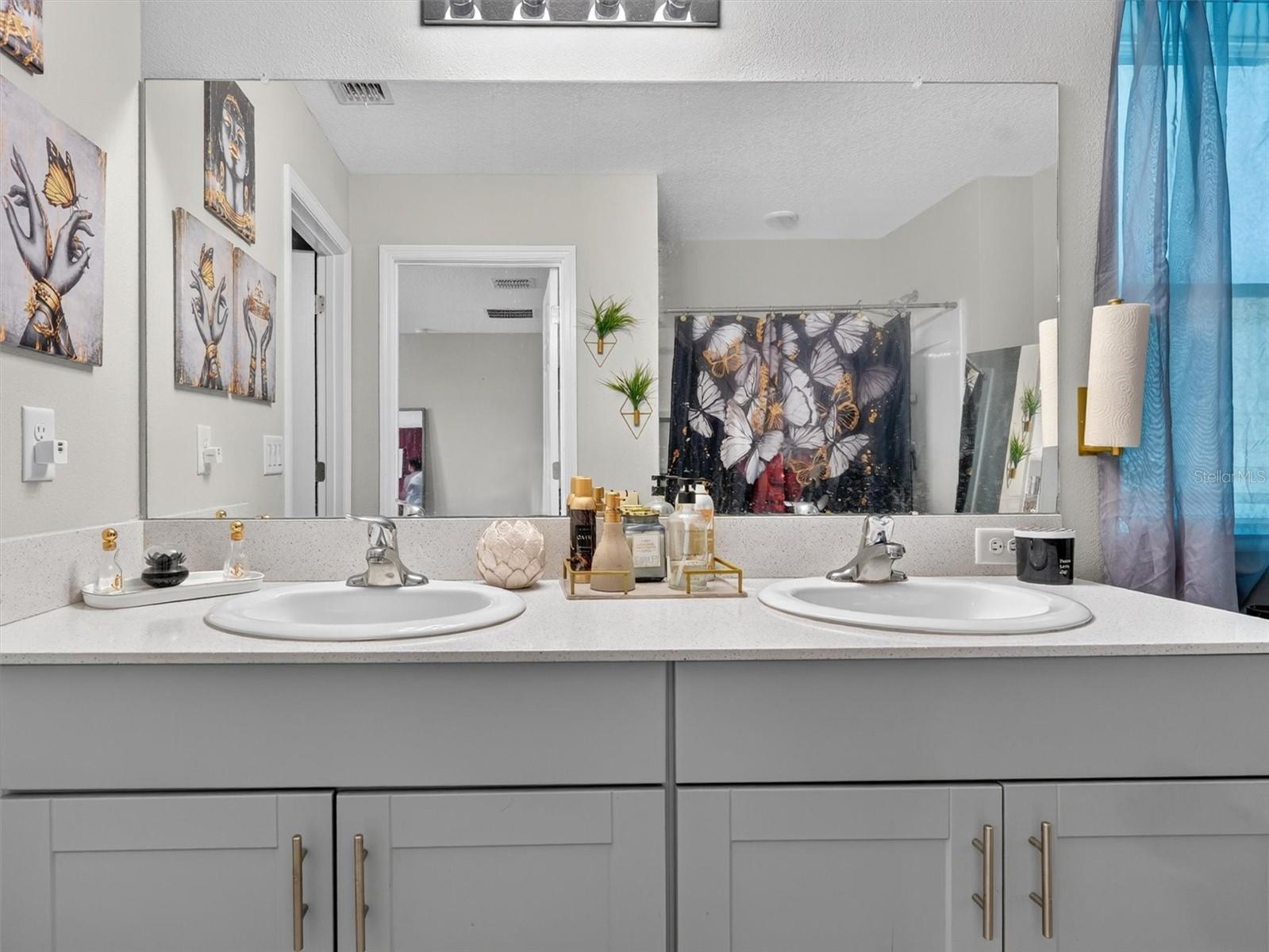 12879 FRENCH MARKET DR — photo 32